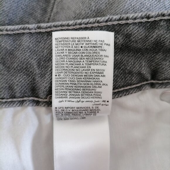 Old Navy O.G. Shorts Womens Gray High Rise Rolled Hem Boyfriend Shorts Size 16 - Picture 7 of 7